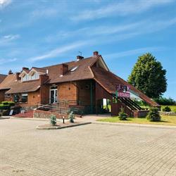 Petrico Camp Resort sp. z o.o. Zajazd z restauracją, Krzywopłoty godziny otwarcia