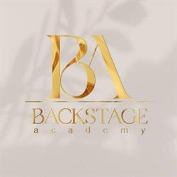 Backstage Academy Makijaż permanentny Modelowanie ust Kosmetologia Estetyczna Szkolenia, Chodzież godziny otwarcia