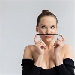 Naturalny Makijaż Permanentny FLAWLESS CONTOUR Dorota Kołakowska, Warszawa godziny otwarcia