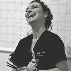 Kamila Kulasińska Onkopermanentny - makijaż permanentny dla pacjentów onkologicznych, Warszawa godziny otwarcia