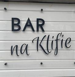 Bar na Klifie, Rewal godziny otwarcia