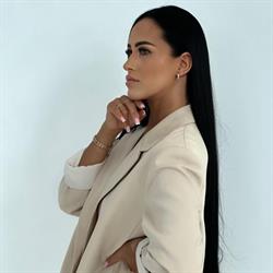 Centrum Szkoleniowe i Stylizacja Paznokci Klaudia Rezler, Gdynia godziny otwarcia