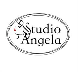 Studio Angela, Zielonka godziny otwarcia