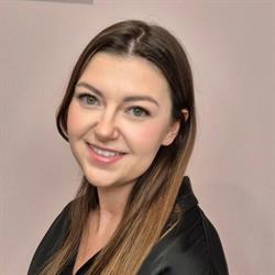 Karolina Stęperska make me up - rzęsy ,brwi, Opole godziny otwarcia