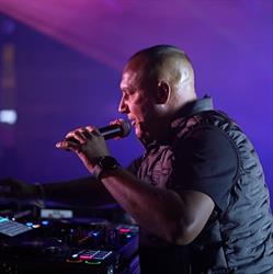 Dj Hajdi, Zawodzie godziny otwarcia