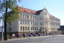 Szkoła Podstawowa nr 2 im. Ewarysta Estkowskiego w Ostrowie Wielkopolskim, Ostrów Wielkopolski godziny otwarcia
