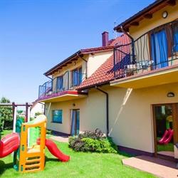 Villa Aljan, Rewal godziny otwarcia