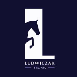Stajnia Ludwiczak, Żnin godziny otwarcia