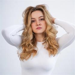 Be_like_nala studio stylizacji paznokci Natalia Dewo, Konin godziny otwarcia