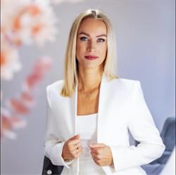 Opalanie natryskowe/ zabiegi /stylizacja włosów/makijażGdańsk Beauty Room Magdalena Halman, godziny otwarcia