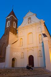 Franciszkanie w Gnieźnie Sanktuarium Matki Bożej Pocieszenia Pani Gniezna i Bł. Jolenty, Gniezno godziny otwarcia