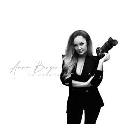 Anna Berger Fotografia, Modlniczka godziny otwarcia