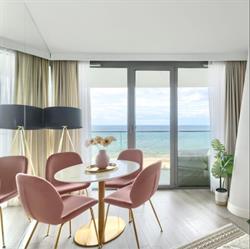 Yourholidays Apartamenty Międzyzdroje, godziny otwarcia