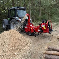 Remet CNC Technology, Kamień godziny otwarcia