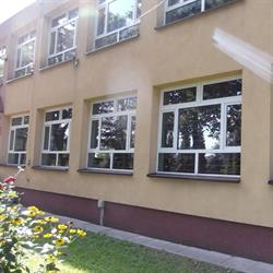 Szkoła Podstawowa w Gartatowicach, Kije godziny otwarcia
