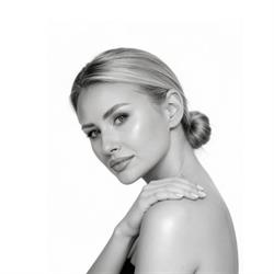 Aesthetics Aniela Purgat, Skulsk godziny otwarcia