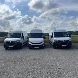 LUXCARSRENT-Wypożyczalnia busów 9- osobowe i aut dostawczych/Kielce, Suków godziny otwarcia